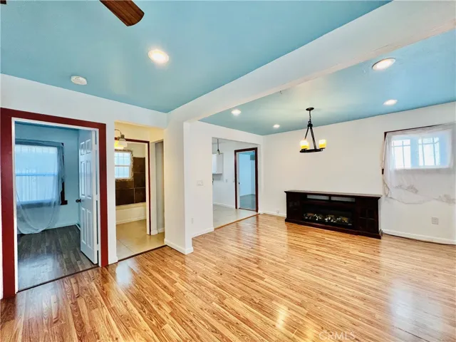 1309 E 55th Street, Los Angeles, California 90011