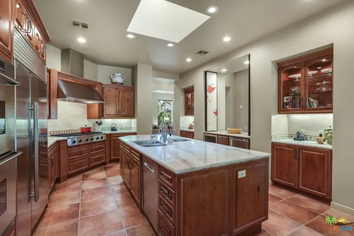 11 Villaggio Place, Rancho Mirage, California 92270