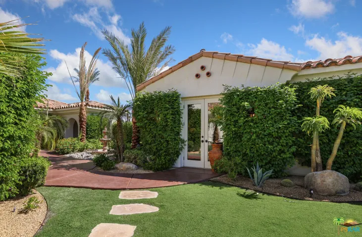 11 Villaggio Place, Rancho Mirage, California 92270