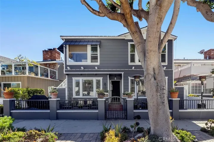 1609 E Balboa Boulevard, Newport Beach, California 92661