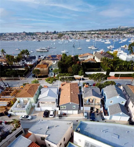 1609 E Balboa Boulevard, Newport Beach, California 92661