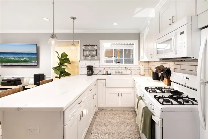 1609 E Balboa Boulevard, Newport Beach, California 92661