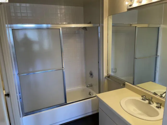 6363 Christie Ave, Emeryville, California 94608