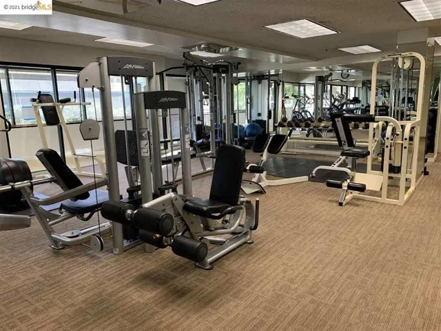 6363 Christie Ave, Emeryville, California 94608