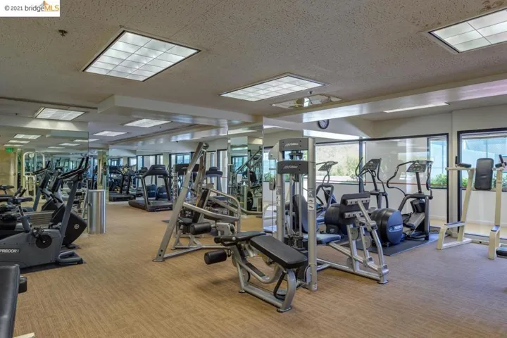 6363 Christie Ave, Emeryville, California 94608