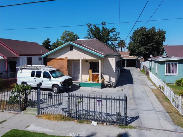 1245 E 47th Street, Los Angeles, California 90011