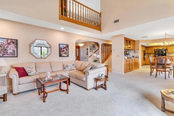 15659 Vista Vicente Drive, Ramona, California 92065