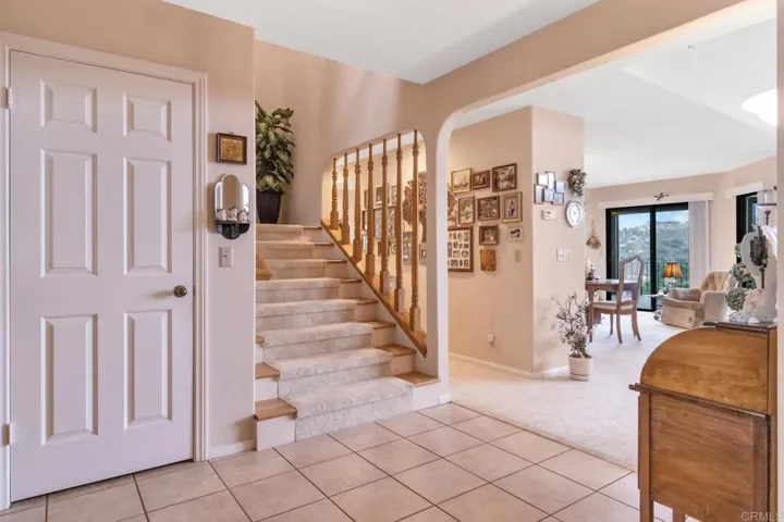 15659 Vista Vicente Drive, Ramona, California 92065