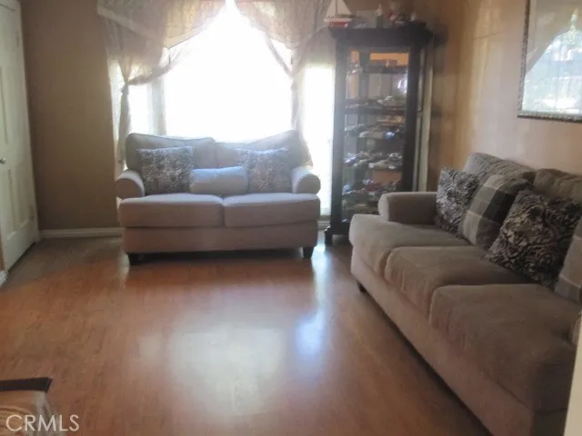 1026 W Walnut Street, Santa Ana, California 92703
