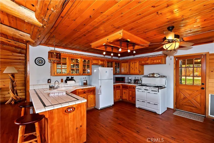 39318 Garden Place, Fawnskin, California 92333