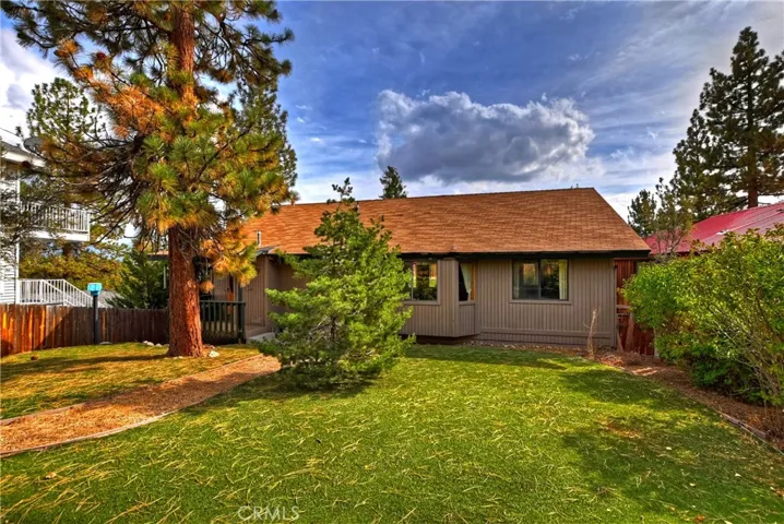 39318 Garden Place, Fawnskin, California 92333