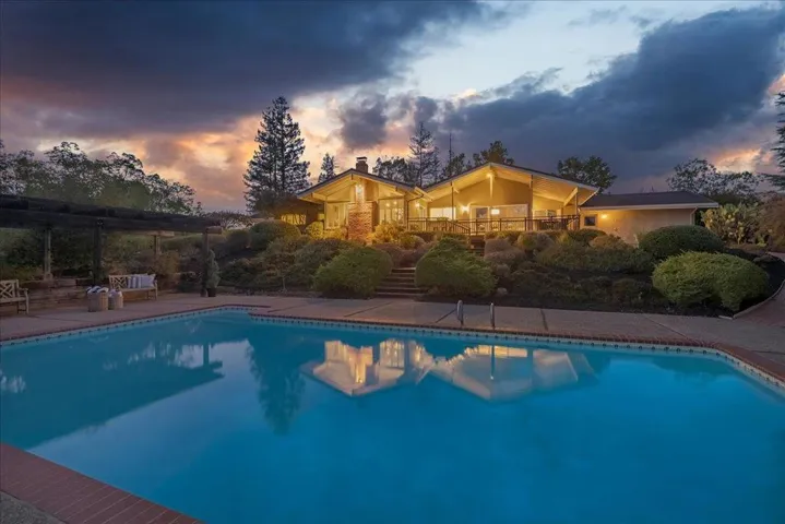 , Saratoga, California 95070