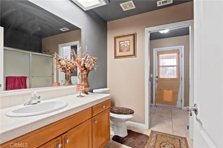 14962 Ranchero Road, Hesperia, California 92345