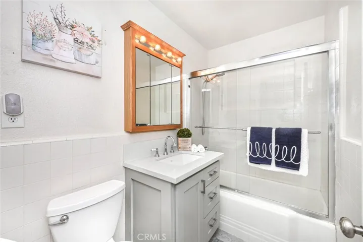 828 N Edenfield Avenue, Covina, California 91723