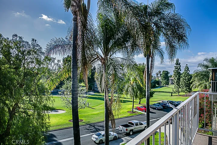 2384 Via Mariposa W 3f, Laguna Woods, California 92637