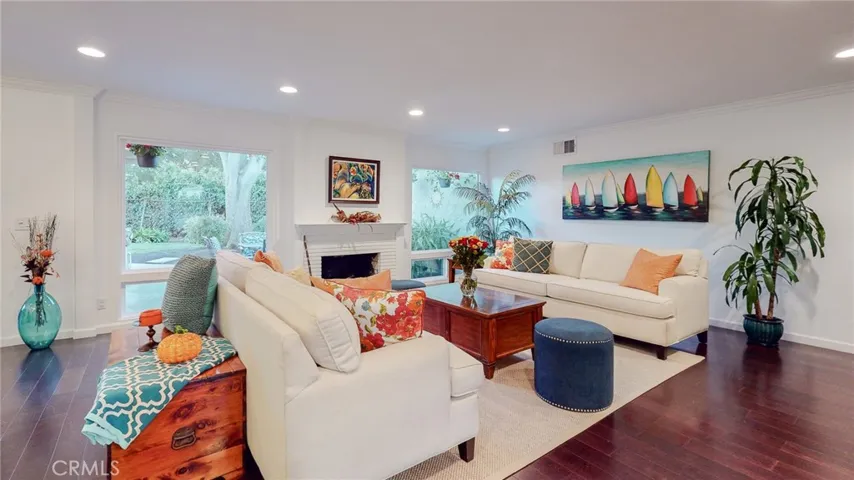 6111 Monero Drive, Rancho Palos Verdes, California 90275