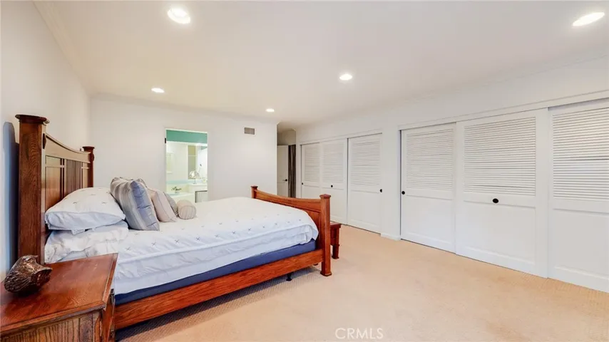 6111 Monero Drive, Rancho Palos Verdes, California 90275