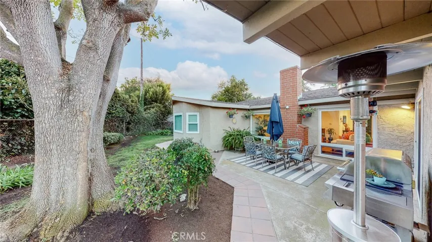 6111 Monero Drive, Rancho Palos Verdes, California 90275