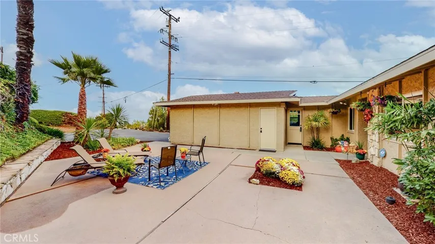 6111 Monero Drive, Rancho Palos Verdes, California 90275