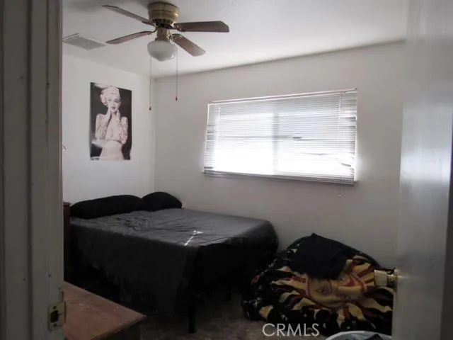 1000 1002 E Navajo Street, Barstow, California 92311