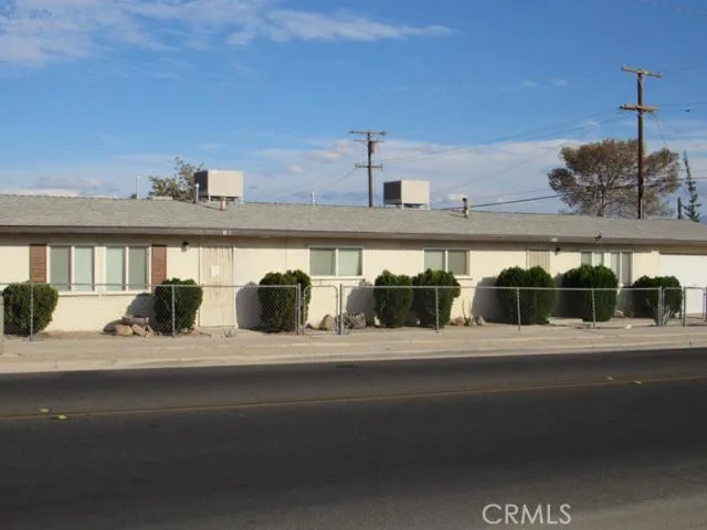 1000 1002 E Navajo Street, Barstow, California 92311