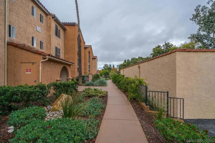 7130 Shoreline Dr 1303, San Diego, California 92122