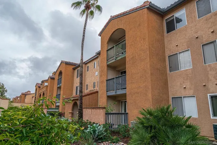 7130 Shoreline Dr 1303, San Diego, California 92122