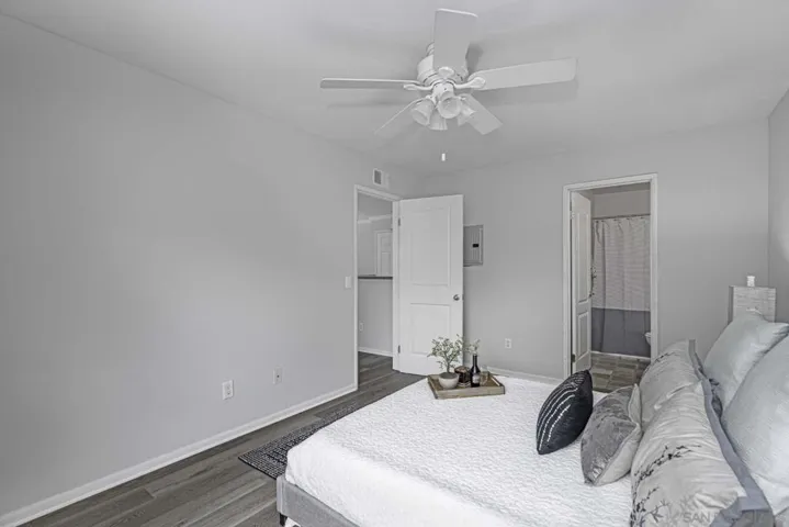 7130 Shoreline Dr 1303, San Diego, California 92122
