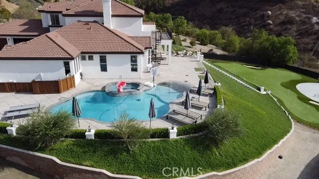 2048 Middle Creek Road, Riverside, California 92506