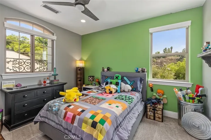 2048 Middle Creek Road, Riverside, California 92506