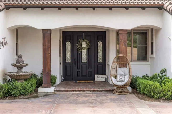 2048 Middle Creek Road, Riverside, California 92506