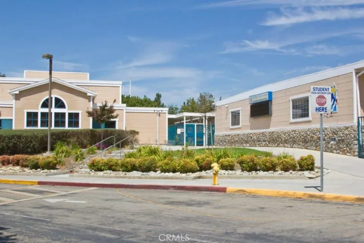 The home is zoned for the California Distinguished Pepper Tree Elementary.