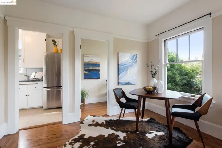 275 Ridgeway, Oakland, California 94611
