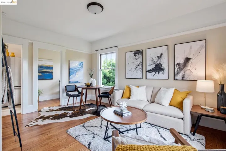 275 Ridgeway, Oakland, California 94611