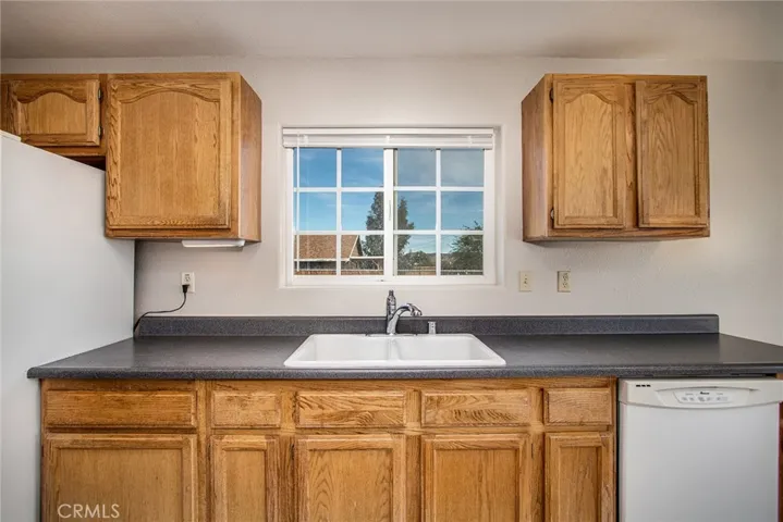 4949 1st Street E, Joshua Tree, California 92252