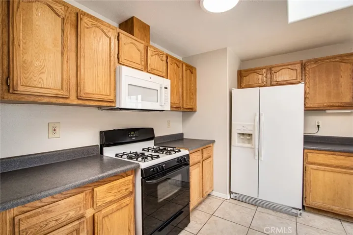 4949 1st Street E, Joshua Tree, California 92252
