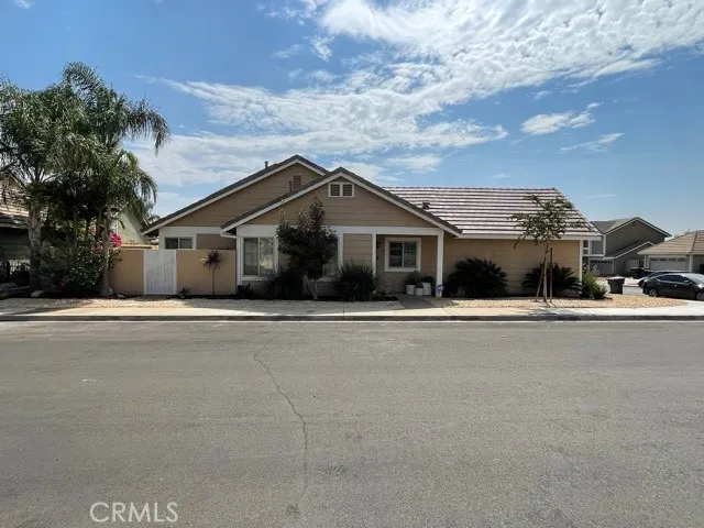 Front view of home