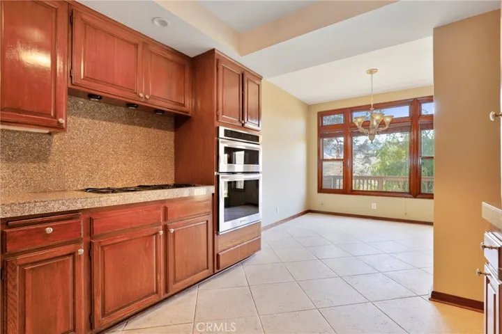 32126 Canyon Crest Court, Westlake Village, California 91361