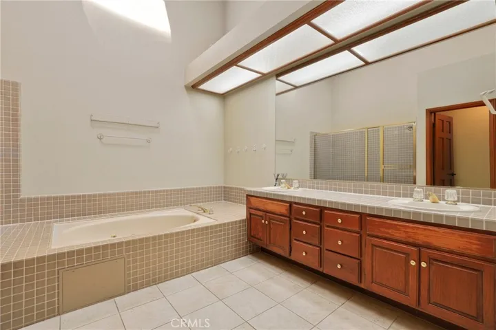 32126 Canyon Crest Court, Westlake Village, California 91361