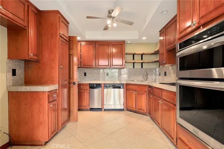 32126 Canyon Crest Court, Westlake Village, California 91361