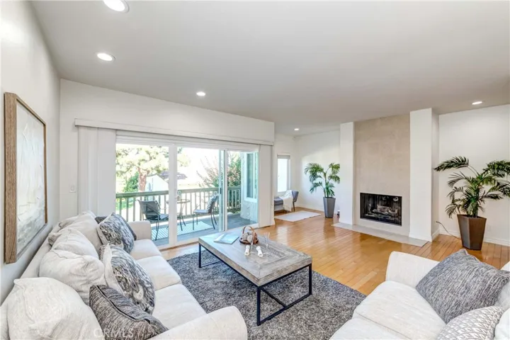 97 Aspen Way, Rolling Hills Estates, California 90274