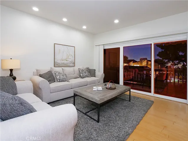 97 Aspen Way, Rolling Hills Estates, California 90274