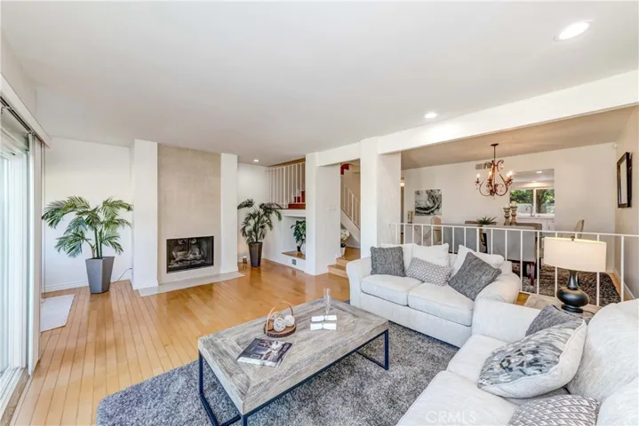 97 Aspen Way, Rolling Hills Estates, California 90274