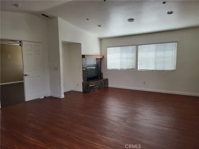15975 Turtle Bay Place, Fontana, California 92336