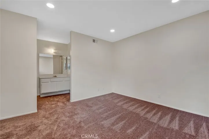 2111 Cheyenne Way 8, Fullerton, California 92833
