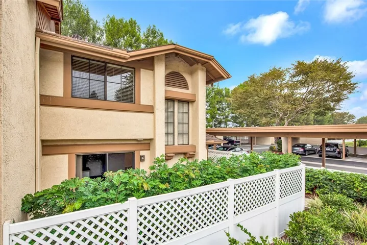2111 Cheyenne Way 8, Fullerton, California 92833