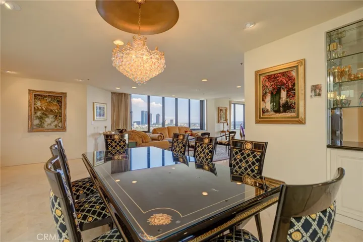 10724 Wilshire Blvd 1109, Los Angeles, California 90024