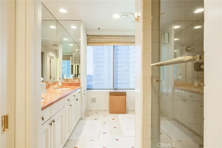 10724 Wilshire Blvd 1109, Los Angeles, California 90024