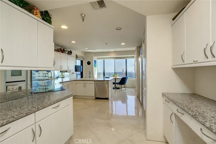 10724 Wilshire Blvd 1109, Los Angeles, California 90024