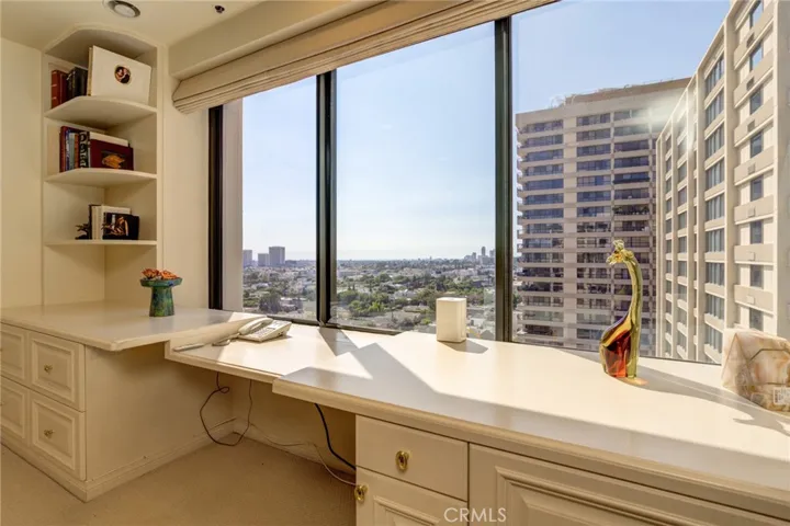10724 Wilshire Blvd 1109, Los Angeles, California 90024
